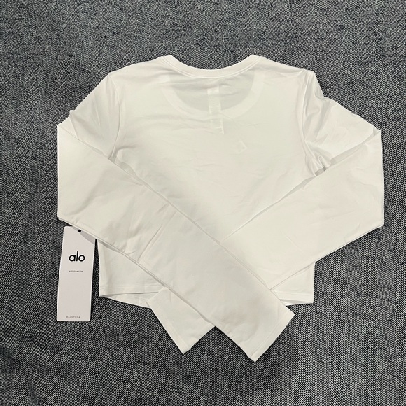 alo alosoft crop finesse long sleeve | size xs - Picture 3 of 5